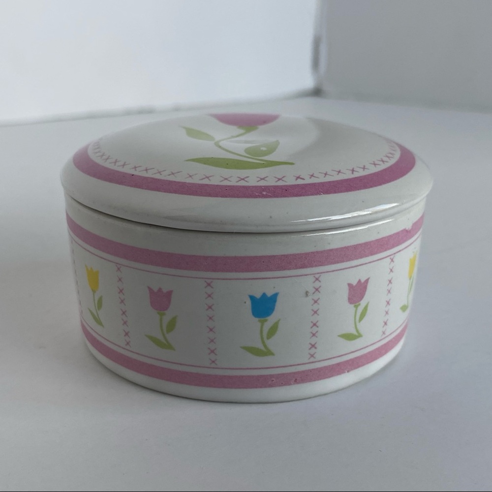 Vintage Trinket Box 1987 FTDA Ceramic Tulip Design Pink Easter EUC